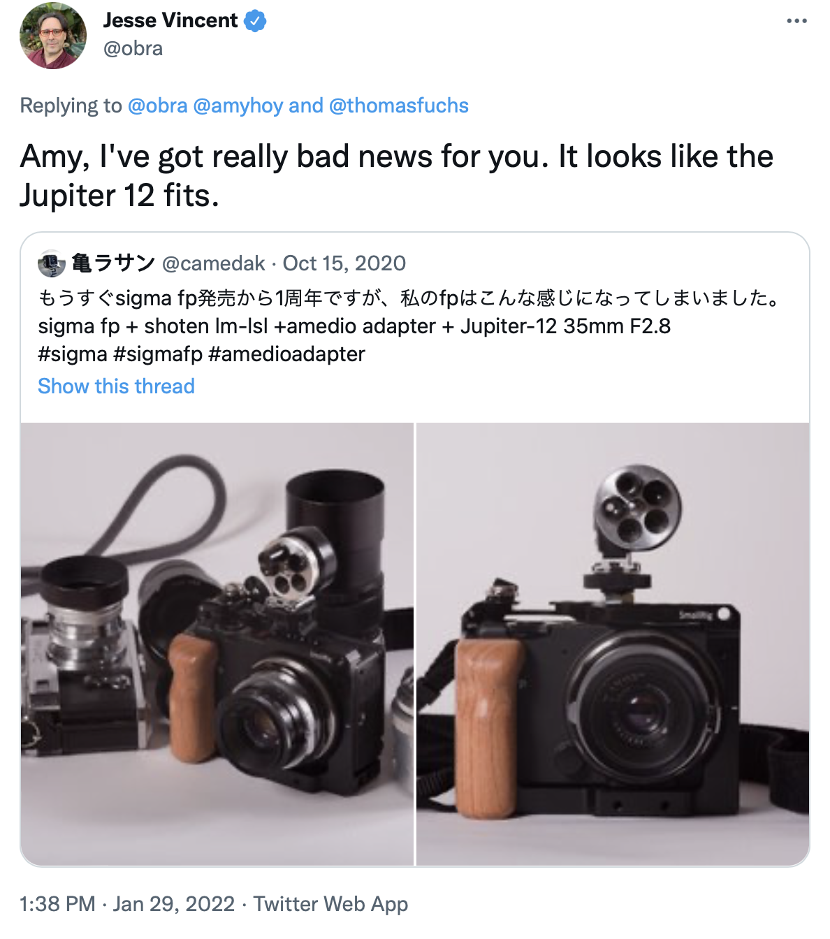 Tweet screenshot from Jesse Vincent: "Amy, I've got really bad news for you. It looks like the Jupiter 12 fits." Below this text is a quoted tweet in Japanese mentioning the term "Jupiter 12," along with with photos of a super funky-cool camera setup